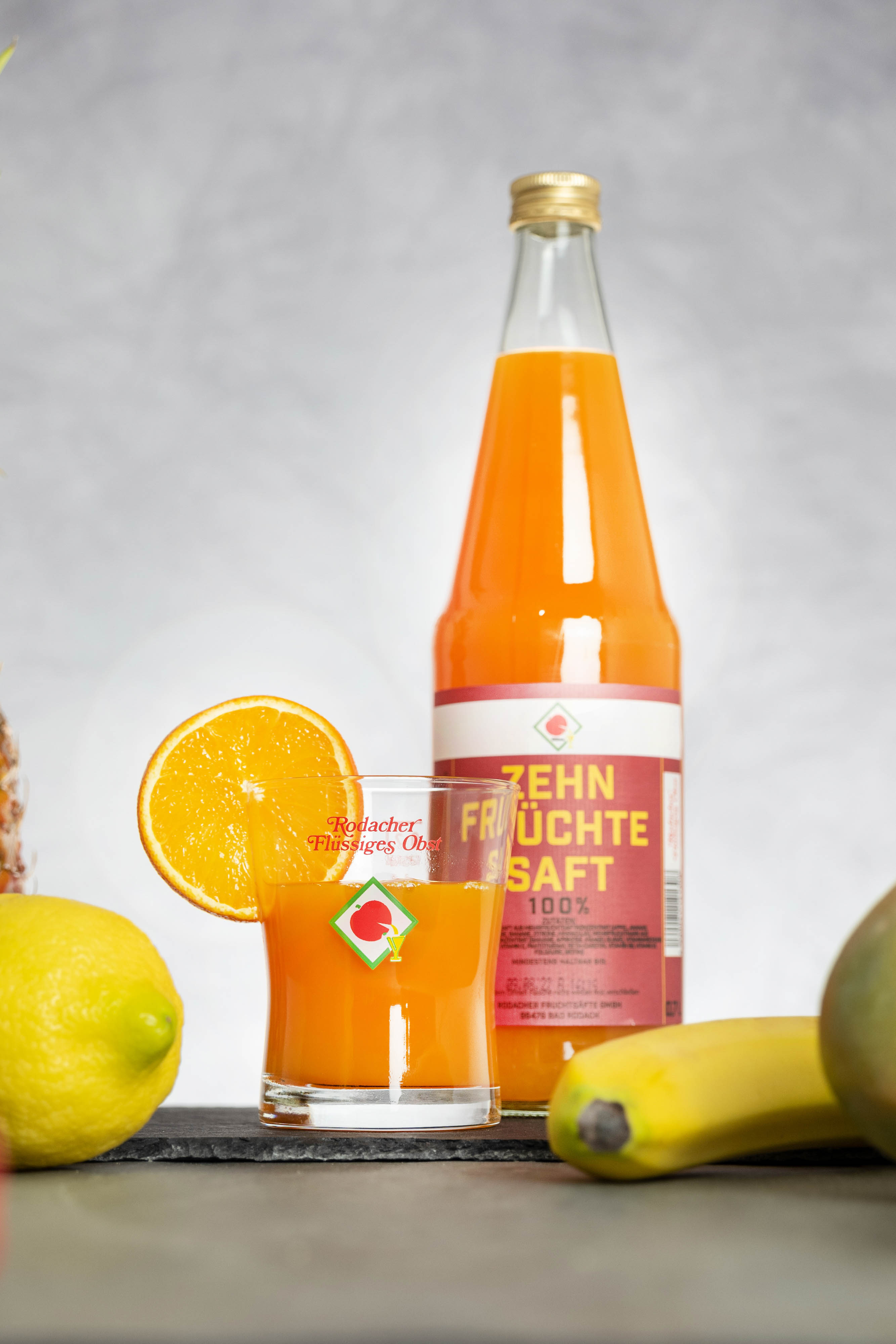 Zehn Früchte Saft